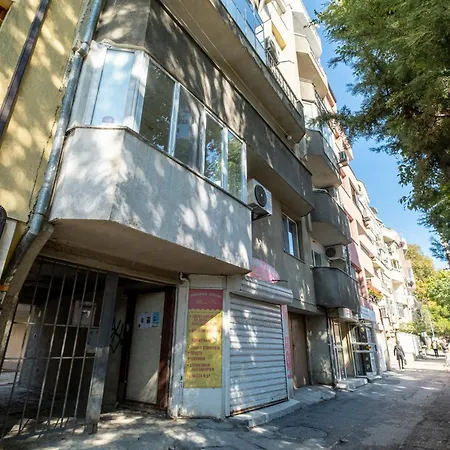 1bdrm Downtown * Варна